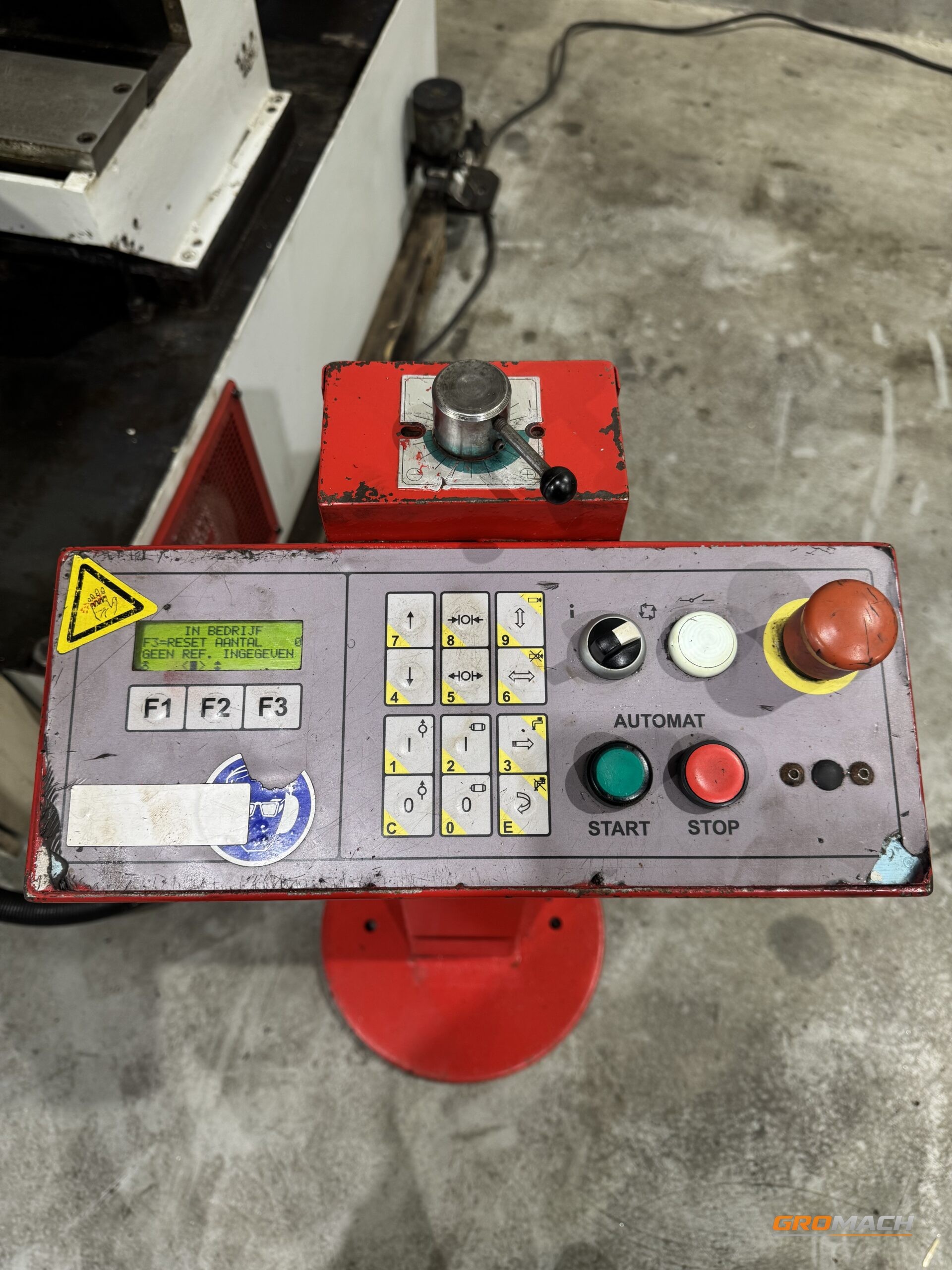 bomar stg 330 dg bandzaagmachine