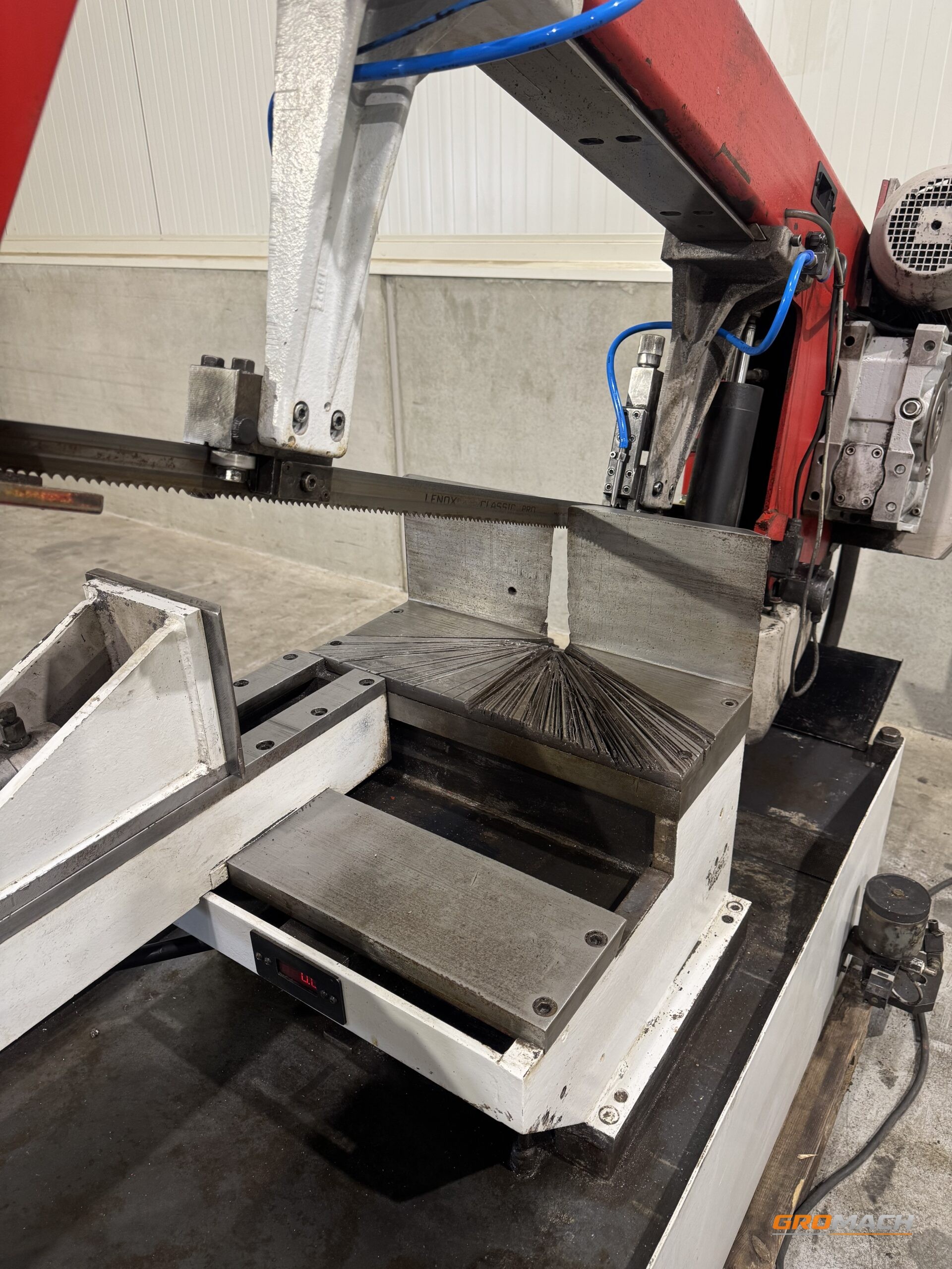 bomar stg 330 dg bandzaagmachine