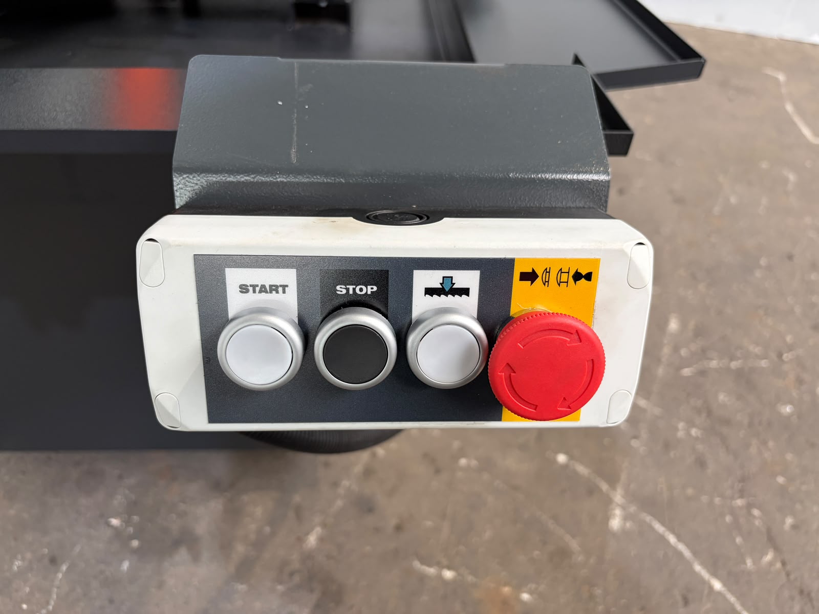 pegas gonda 300x320 gh lr